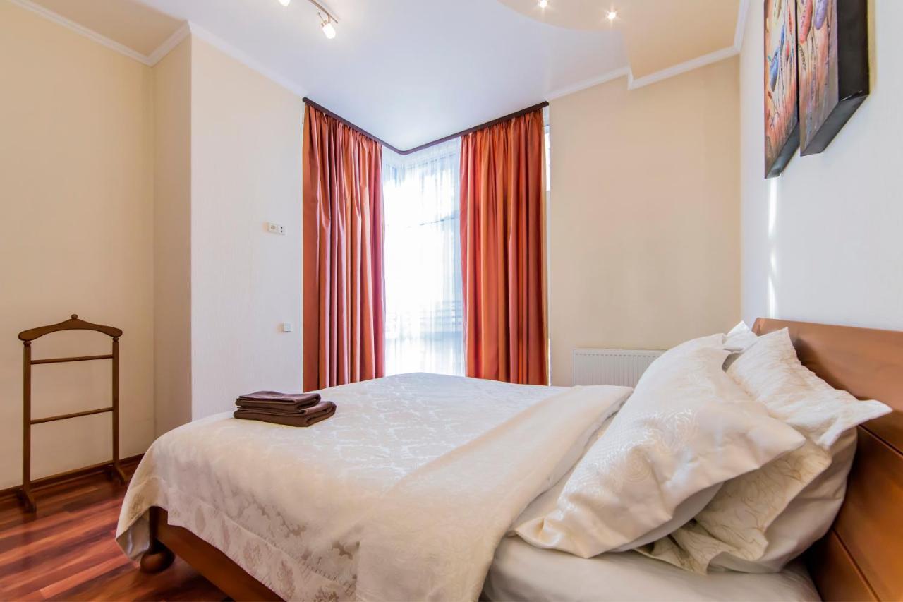2К Квартира У Новому Будинку На 10 Поверсі, Печерськ Kiew Exterior foto
