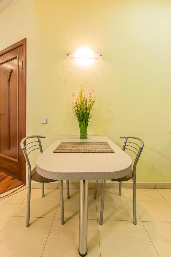2К Квартира У Новому Будинку На 10 Поверсі, Печерськ Kiew Exterior foto